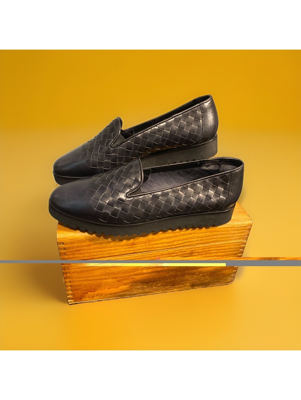 Sesto Meucci Women's Black Metallic Naia Woven Slip-On Loafer Shoes Size 7.5